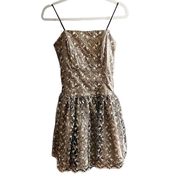 Nox Usa gold lace embroidered dress size small - Picture 1 of 7
